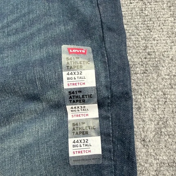 Levis Jeans Men 44x32 (Fit 44x30) Blue 541 Athletic Taper Stretch Big Tall Denim - Picture 5 of 16